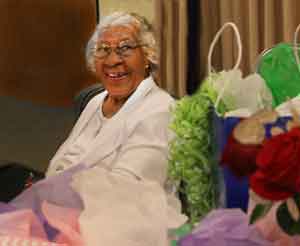081816-Bessie-on-her-100th-birthday