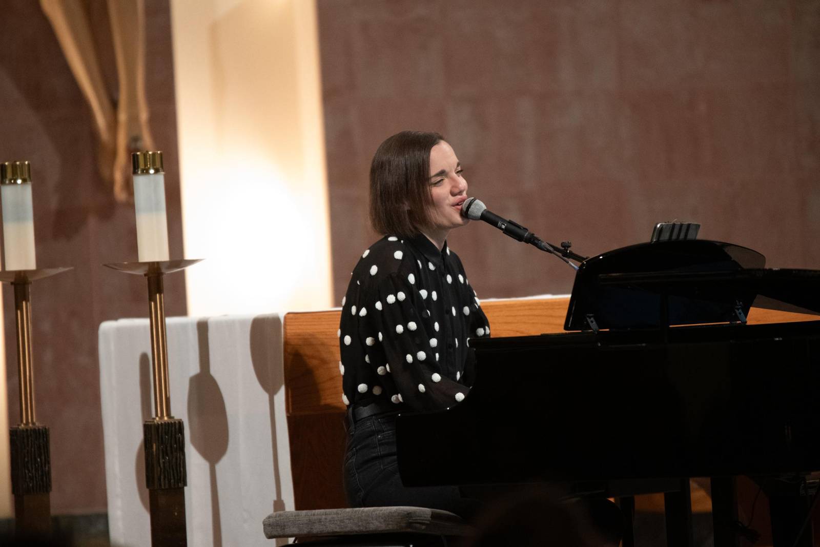 d85_1847_55111374345_o (Copy)