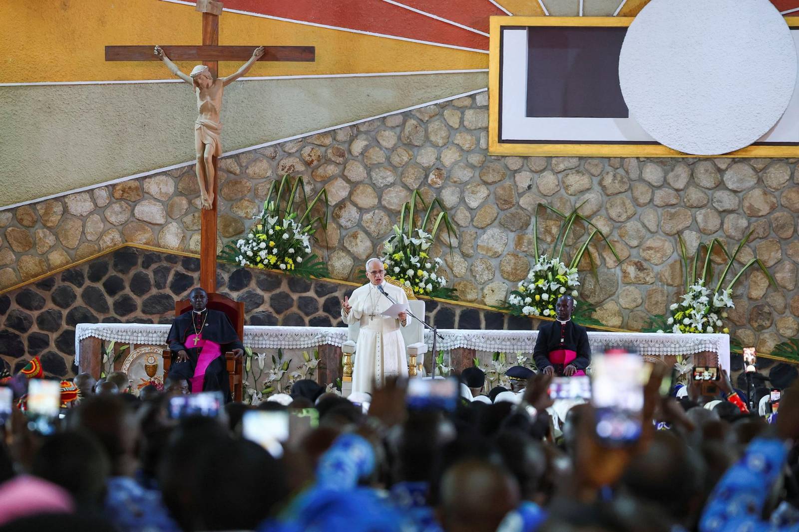20260416T0813-POPE-AFRICA-PEACE-MEETING-1817963 (Copy)
