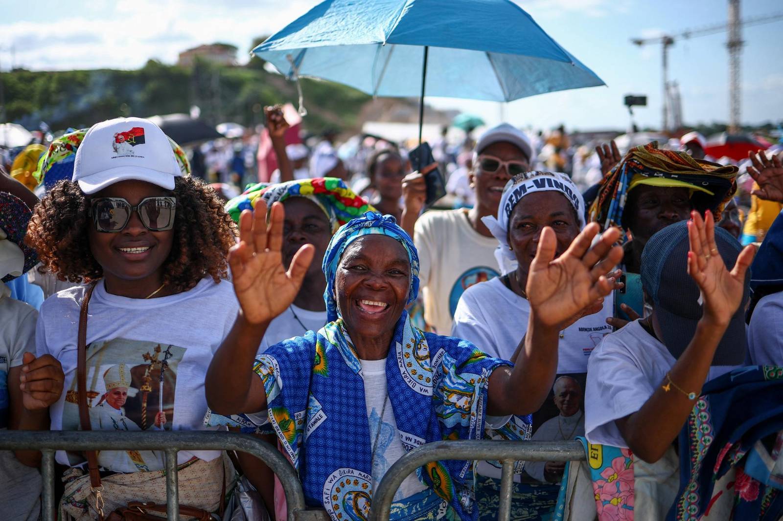 20260419T1645-POPE-AFRICA-MUXIMA-SHRINE-1818304 (Copy)