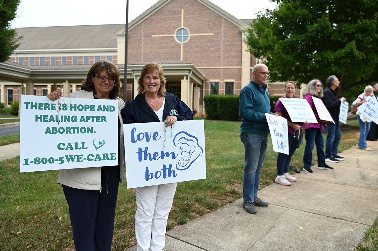Life Chain outside St. Mark in Huntersville.