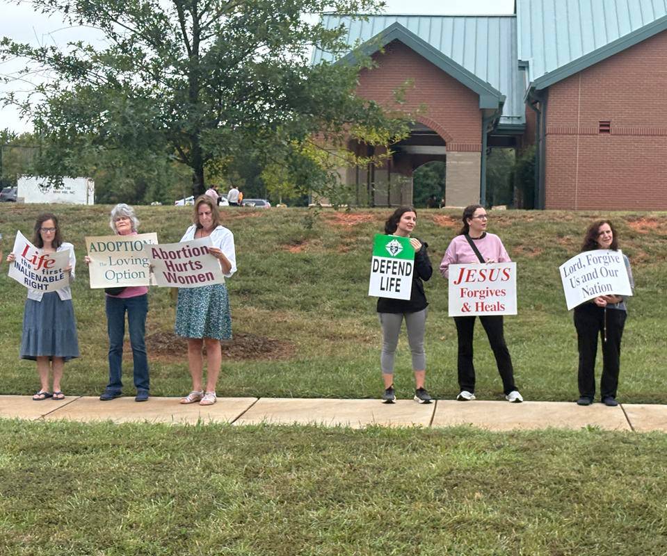 Life chain held at St. Luke in Mint Hill.