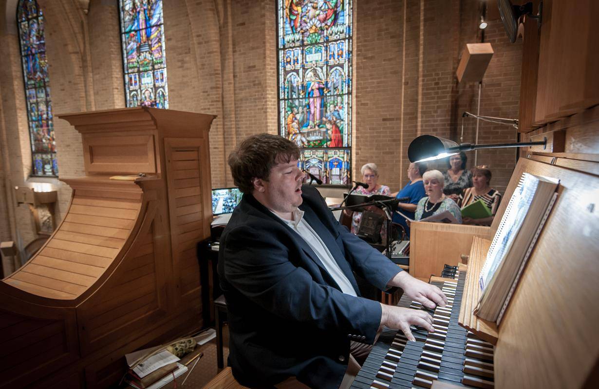 Parish music minister Andrew O'Connor composed new music for the Responsorial Psalm of the installation Mass (Photos by Jarek Lucek)