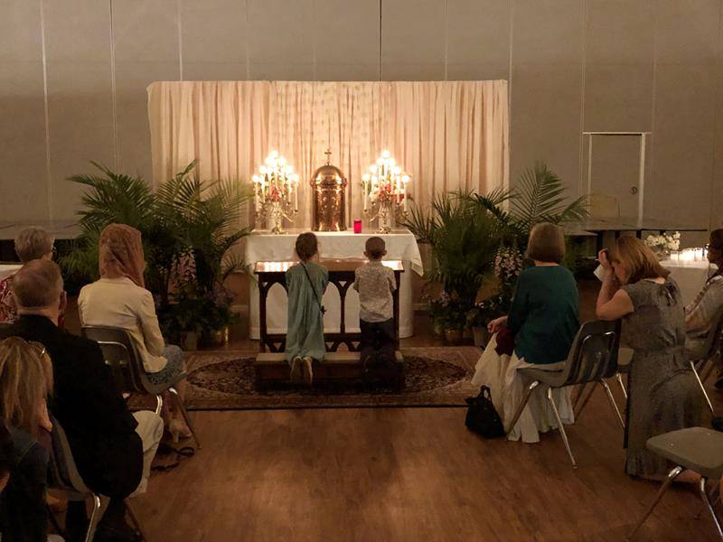 CHARLOTTE —St. Ann Chapel of Repose on Holy Thursday. (Photo by SueAnn Howell, Catholic News Herald)