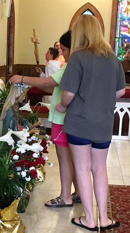 May crowning at St. Francis of Assisi Church in Jefferson (Patrick Hession | Catholic News Herald) 