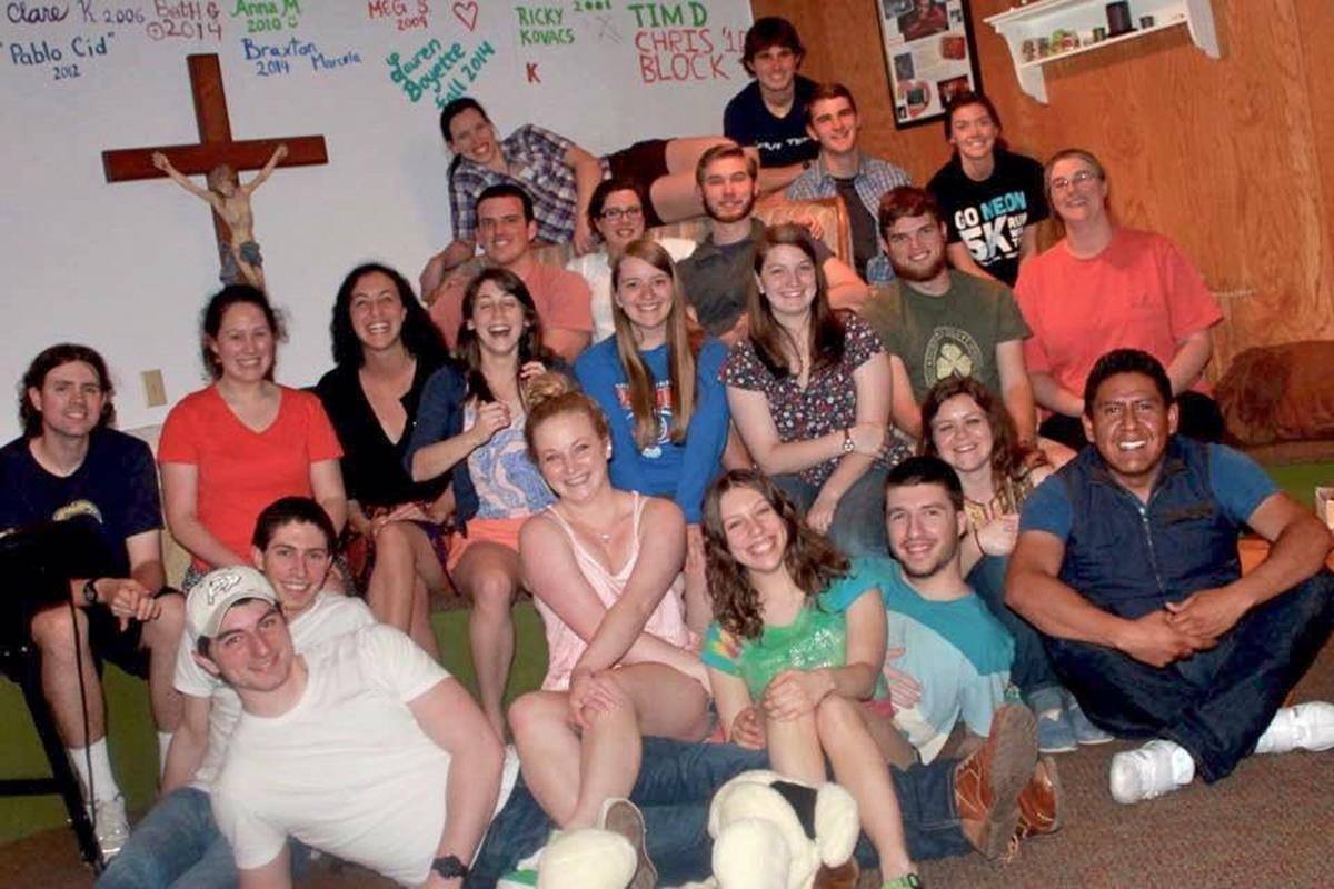 11148442_897571360286620_4944317145000199028_n (Copy)