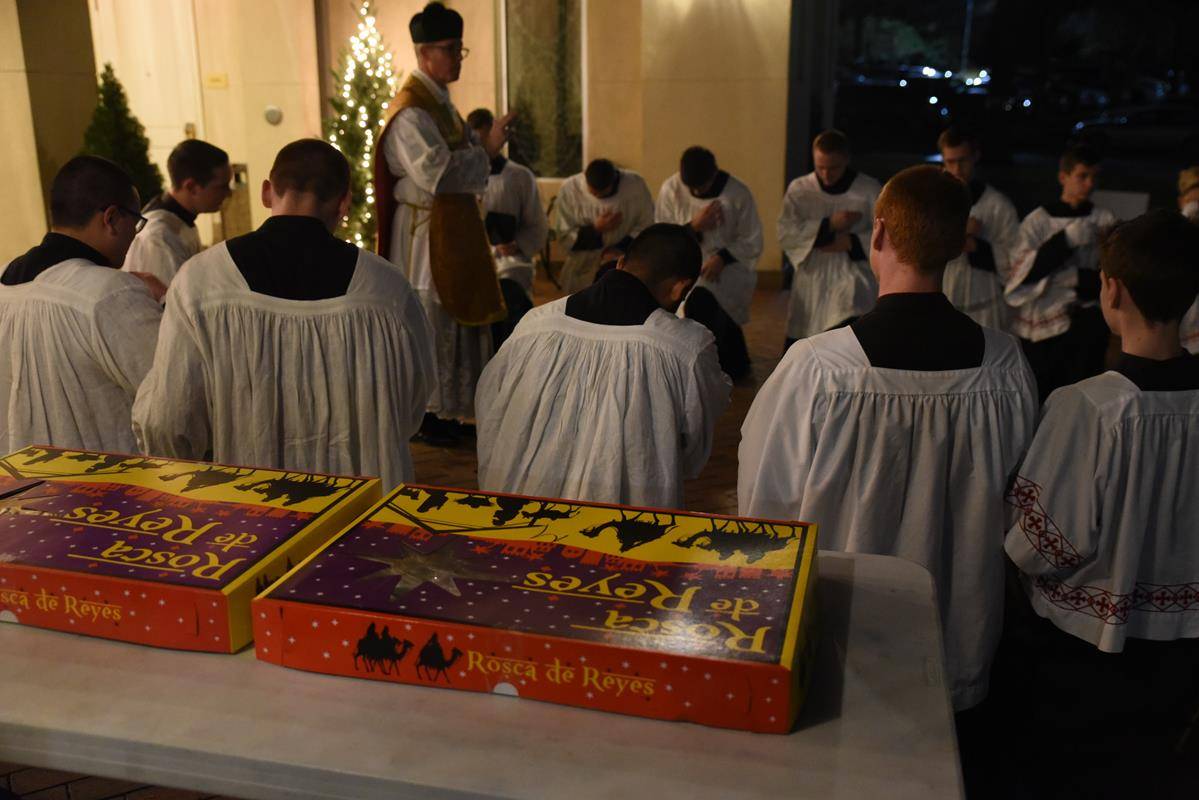 49343079486_9cb9d860c7_o (Copy)