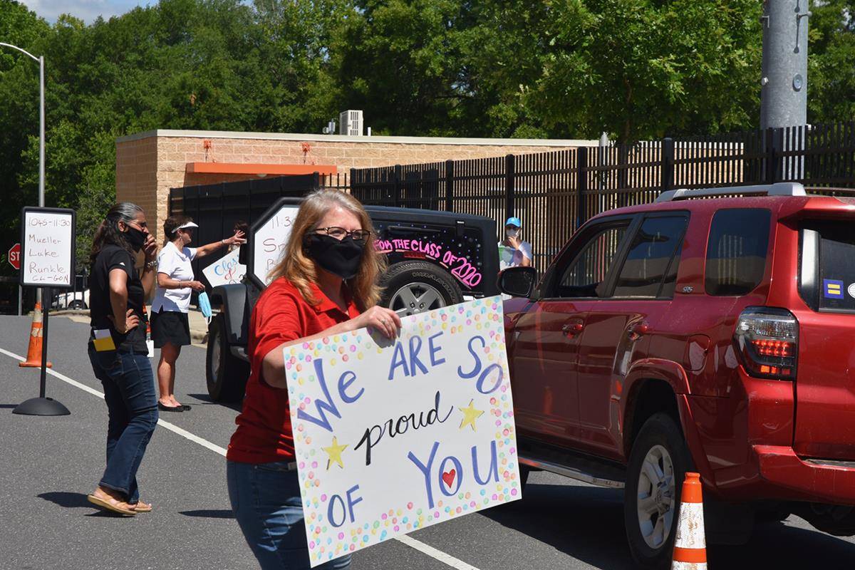 IMG_0082 CCHS drive through line (Copy)