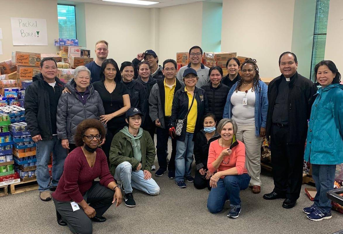Vietnamese parish- food drop off (Copy)
