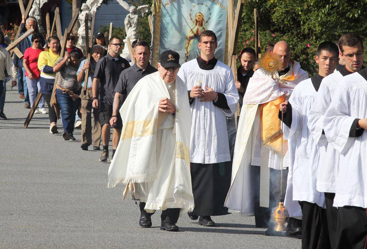 PHOTO- Cross_a_thon (Copy)