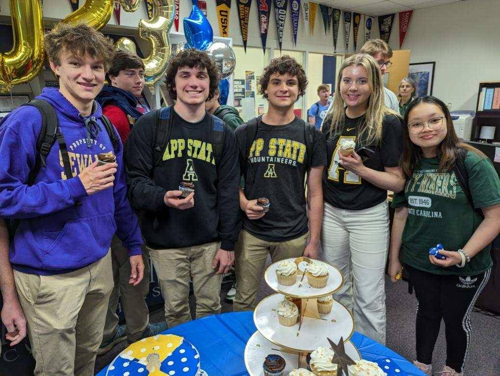 cupcake day 8 (Copy)