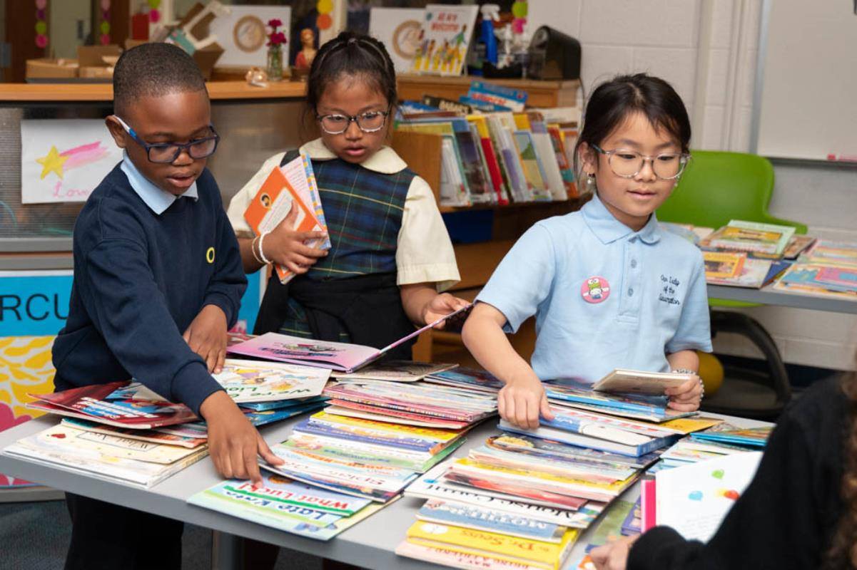 OLA_READING-0230 (Copy)