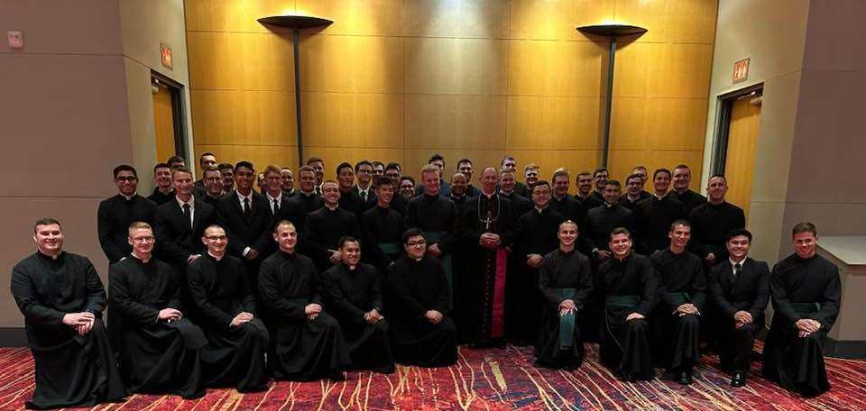 376769466_894998775398957_3974988478907902622_n