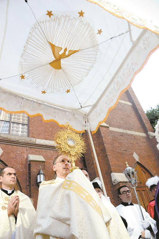 PHOTO- 2016 Eucharistic Congress (Copy)