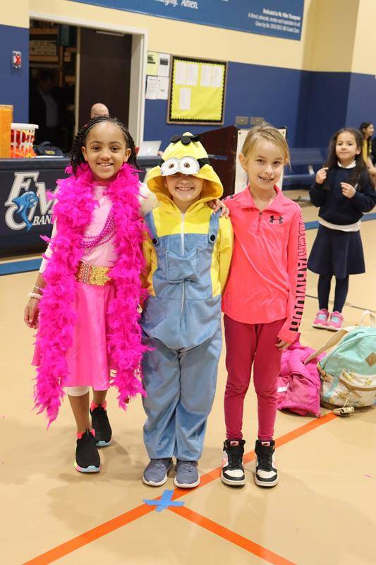 Students started service projects and showed school spirit by dressing as our favorite movie, television or book character. 