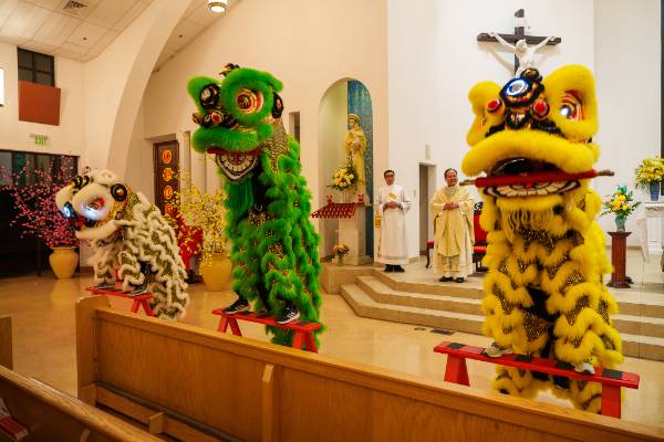 PHOTO- Tet celebration-13