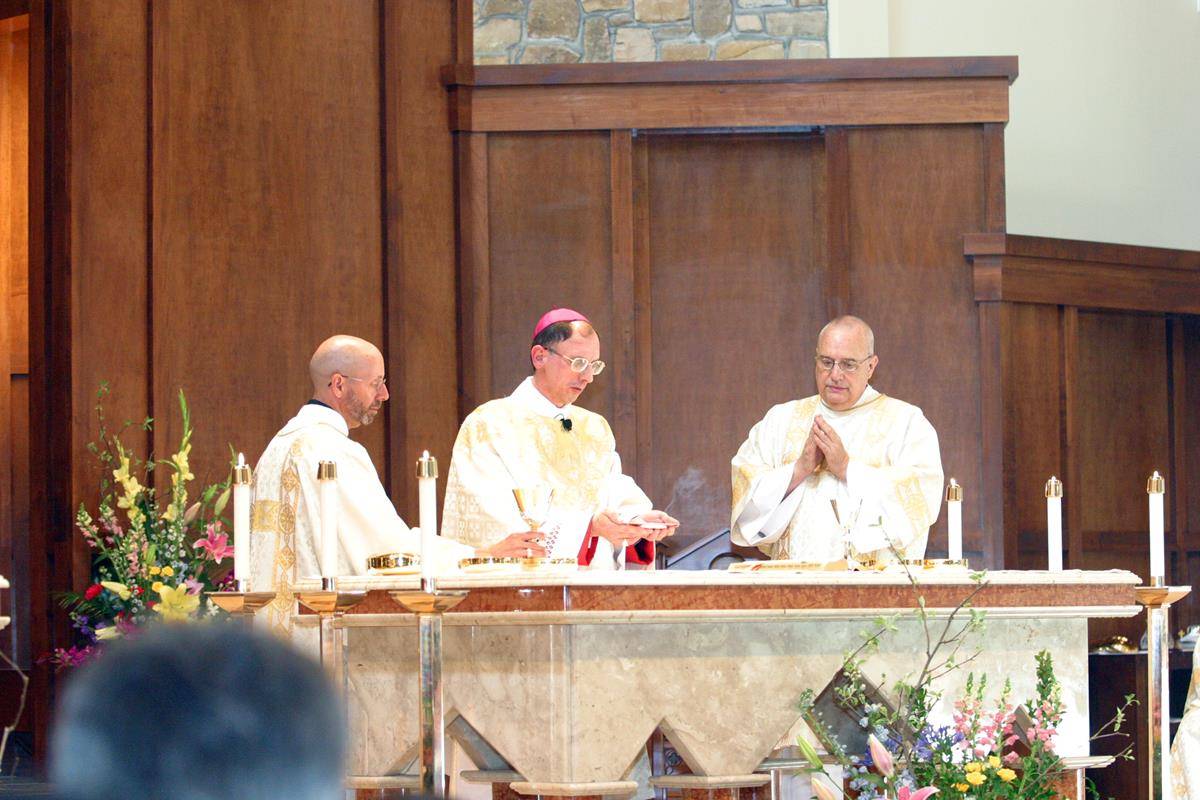 Dedication of St Pius X Church in 2010