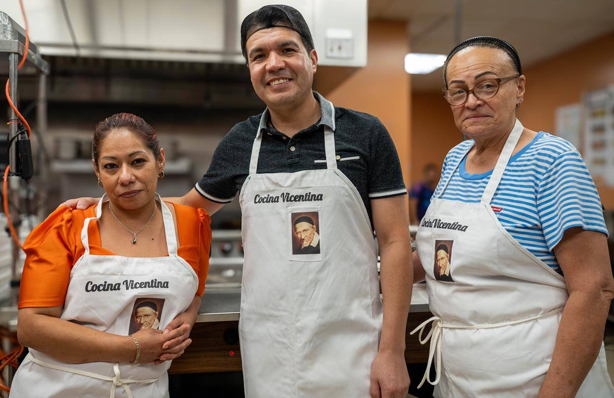 PHOTO- Vincentian kitchen-13 (Copy)