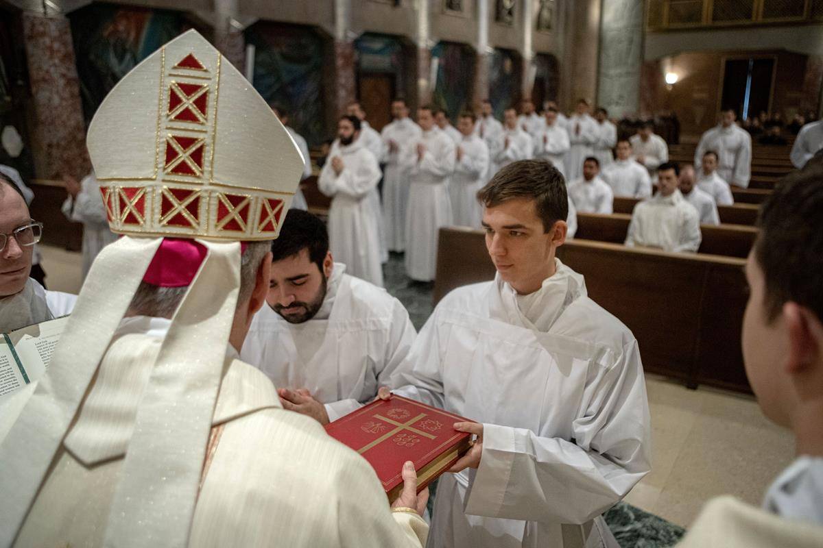 Gabriel_54262097073_3a7fb09e35_o (Copy) - Copy - Copy