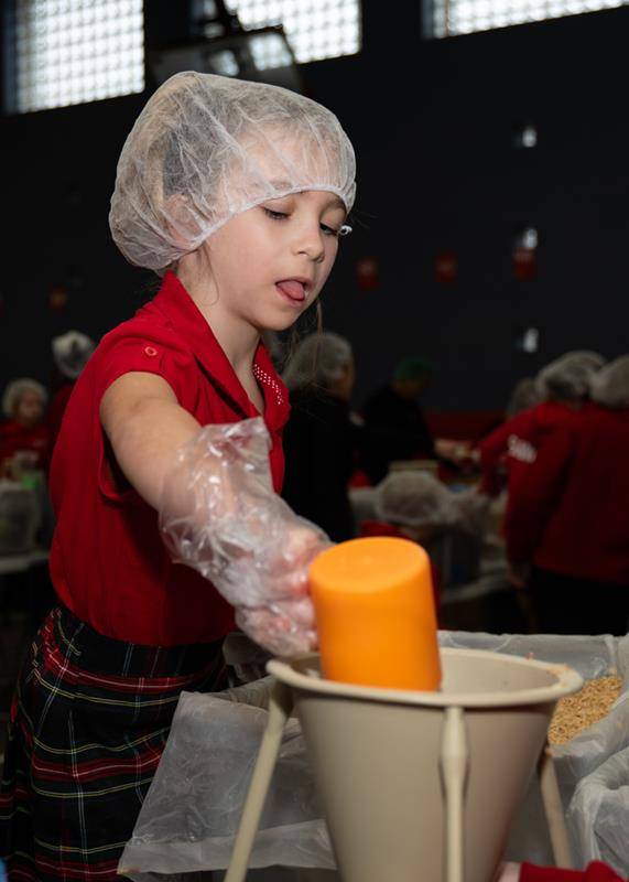 To kick off Catholic Schools Week 2025, the students at St. Matthew School partnered with Servants with a Heart to pack over 50,000 meals for local and global communities.