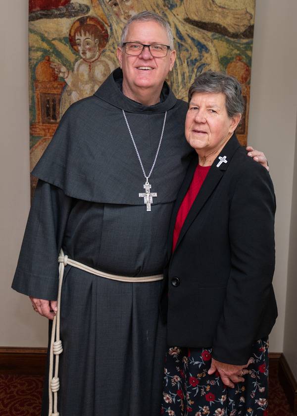 CON_MASS-0644 St Betty Paul