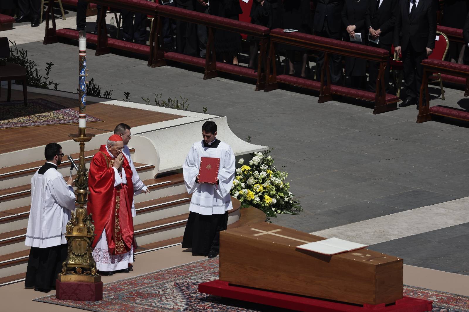 20250426T0745-FRANCIS-FUNERAL-MASS-1794957