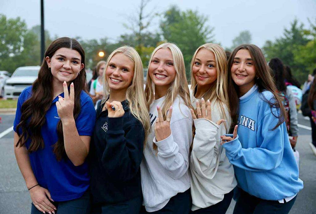 Christ the King High School seniors marked the start of the year with Senior Sunrise. 