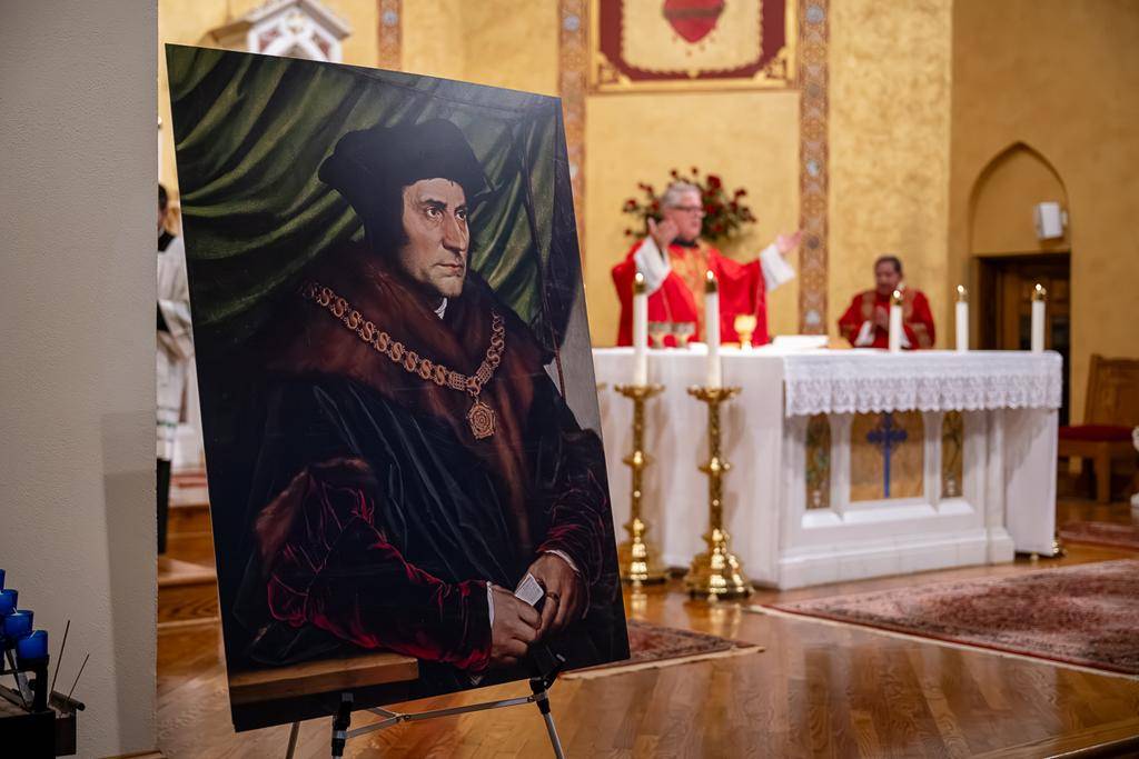 RED_MASS_0018 (Copy) (2)