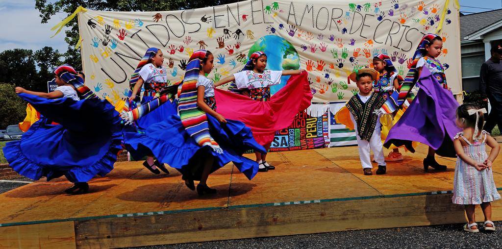 Dancers with young admirer (Copy)