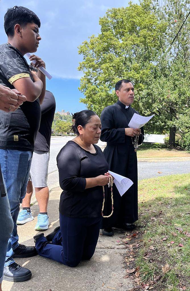 Parishioners at Immaculate Conception Church in Hendersonville gathered Sept. 20 outside the Asheville abortion facility to peacefully witness  the dignity of all human life, ahead of the 40 Days for Life campaign and Respect Life month. 