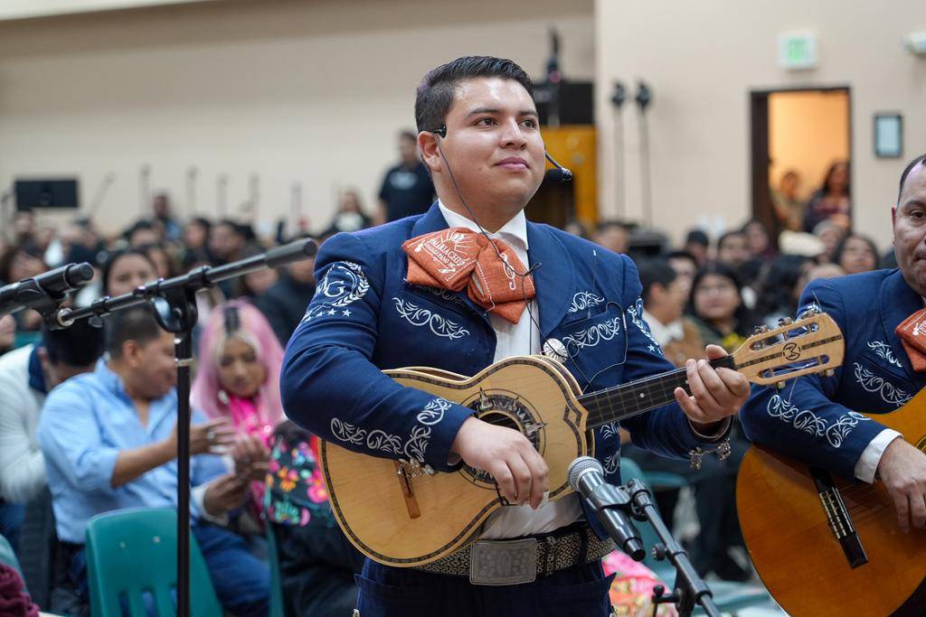 DSC07128 copy (Copy)