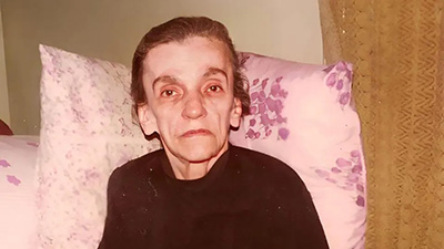 090426 Lola