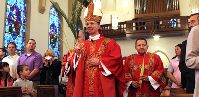 032016-Palm-Sunday-cathedral-1