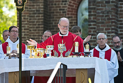 052419 Belmont Abbey College grad