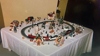 122223 St James Christmas Train 2