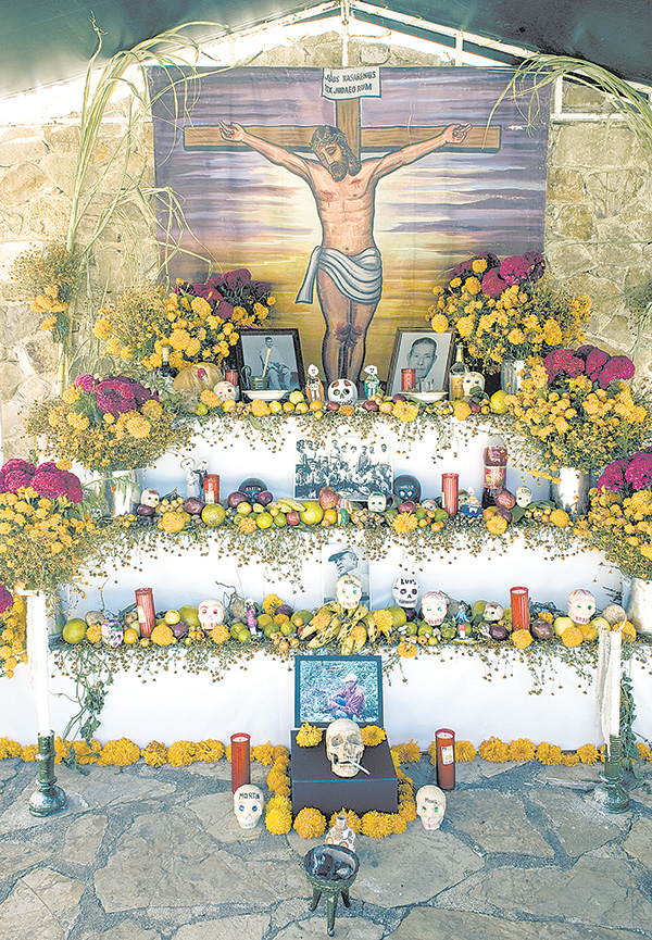 102425 Day of the dead