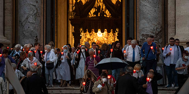 Gaudium Et Spes: Pastoral Constitution on the Church in the Modern World by  Second Vatican Council