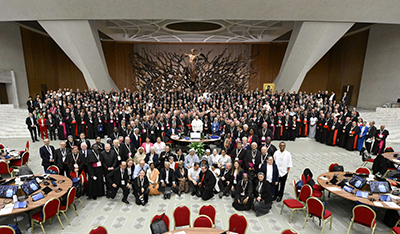 102724 synod closing session