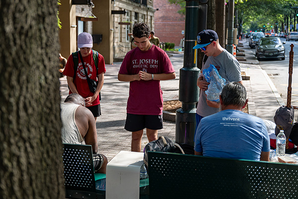 080726 Prayer walk2